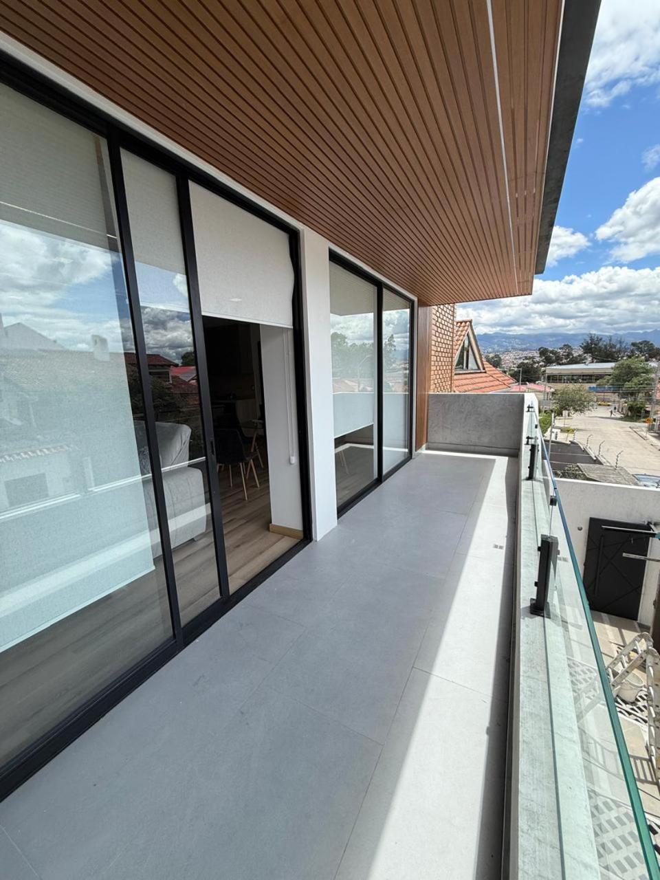 Suite Moderna A Estrenar En El Corazon De Cuenca Exterior foto
